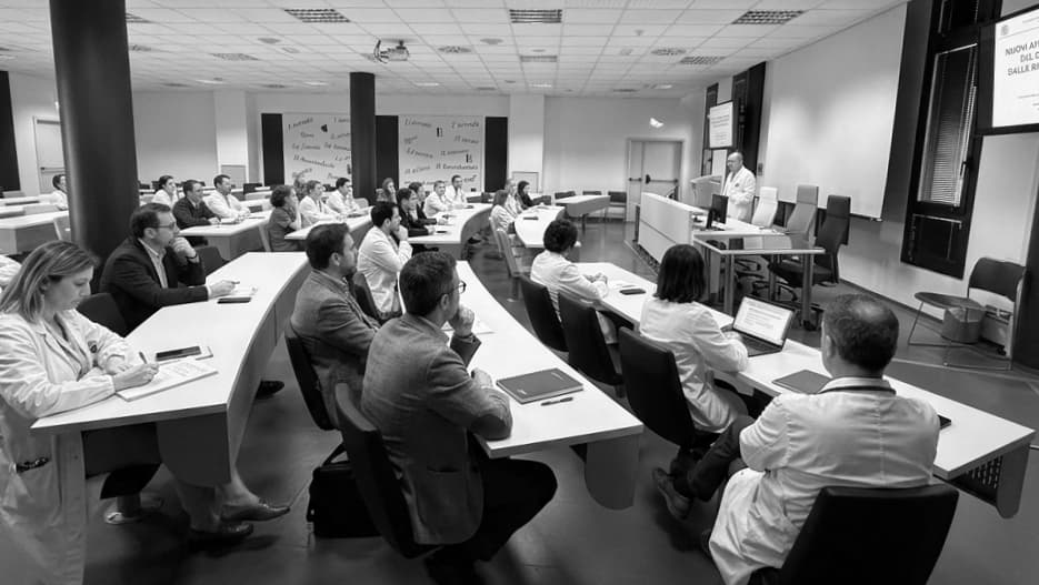 Artroscopia di Spalla: dalla teoria alla pratica in sala operatoria cover image